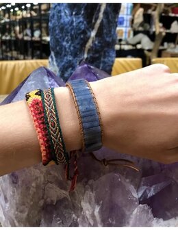 Blauwe kwarts leren armband gipsy-style