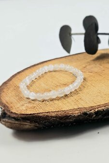 Selenite ball bracelet 6 mm