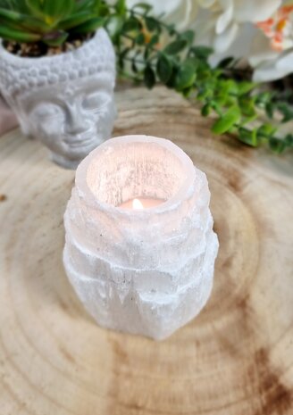 Tea light holder rock selenite