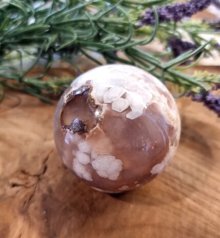 sphere flower agate